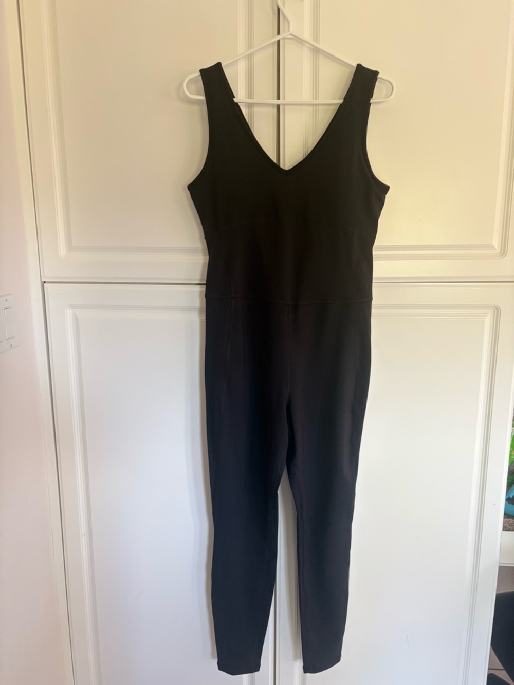 NWT Sleeveless Black V-Neck Jumpsuit